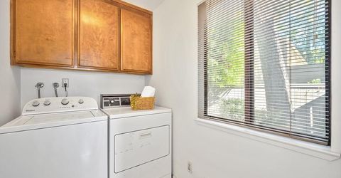 11 Park Sierra Ln, Sacramento, CA 95864 Photo
