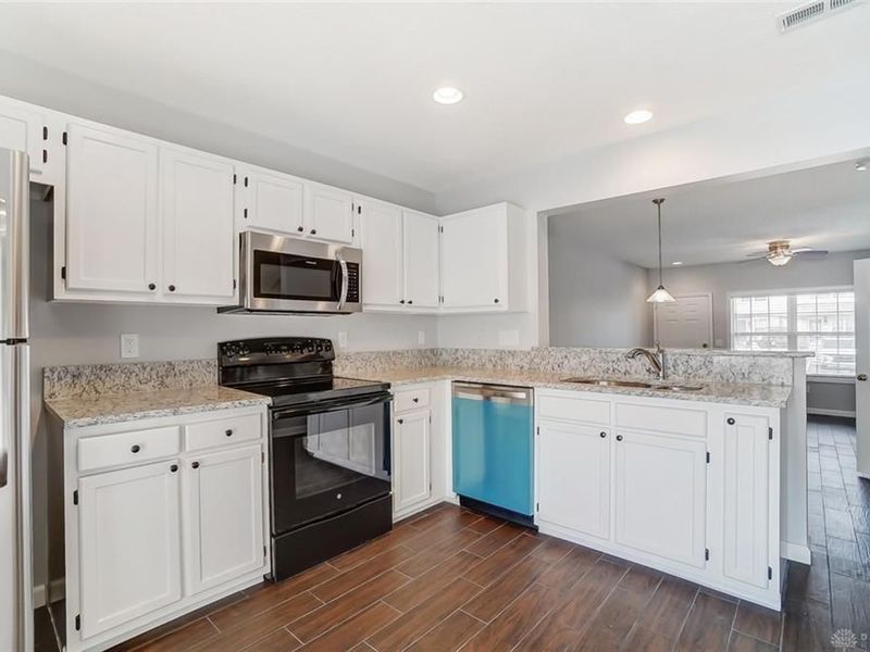 2436 Tarpon Bay Drive, Miamisburg, OH 45342 Photo 4