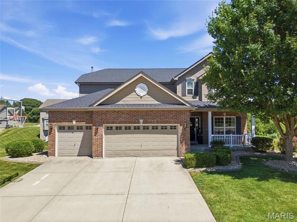152 Forest Oaks Drive, Caseyville, IL 62232