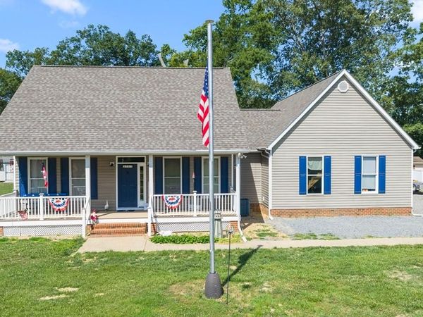 387 Harbor Drive, REEDVILLE, VA 22539