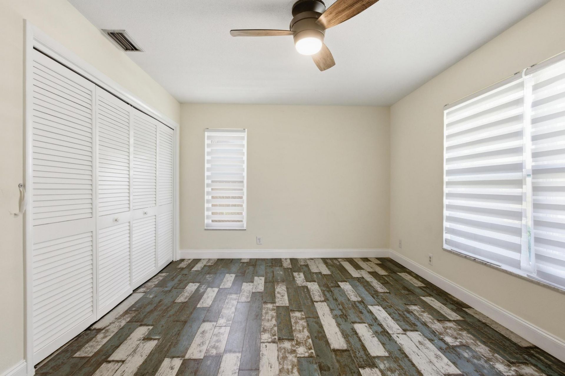6563 Paul Mar Drive, Lake Worth, FL 33462 Photo