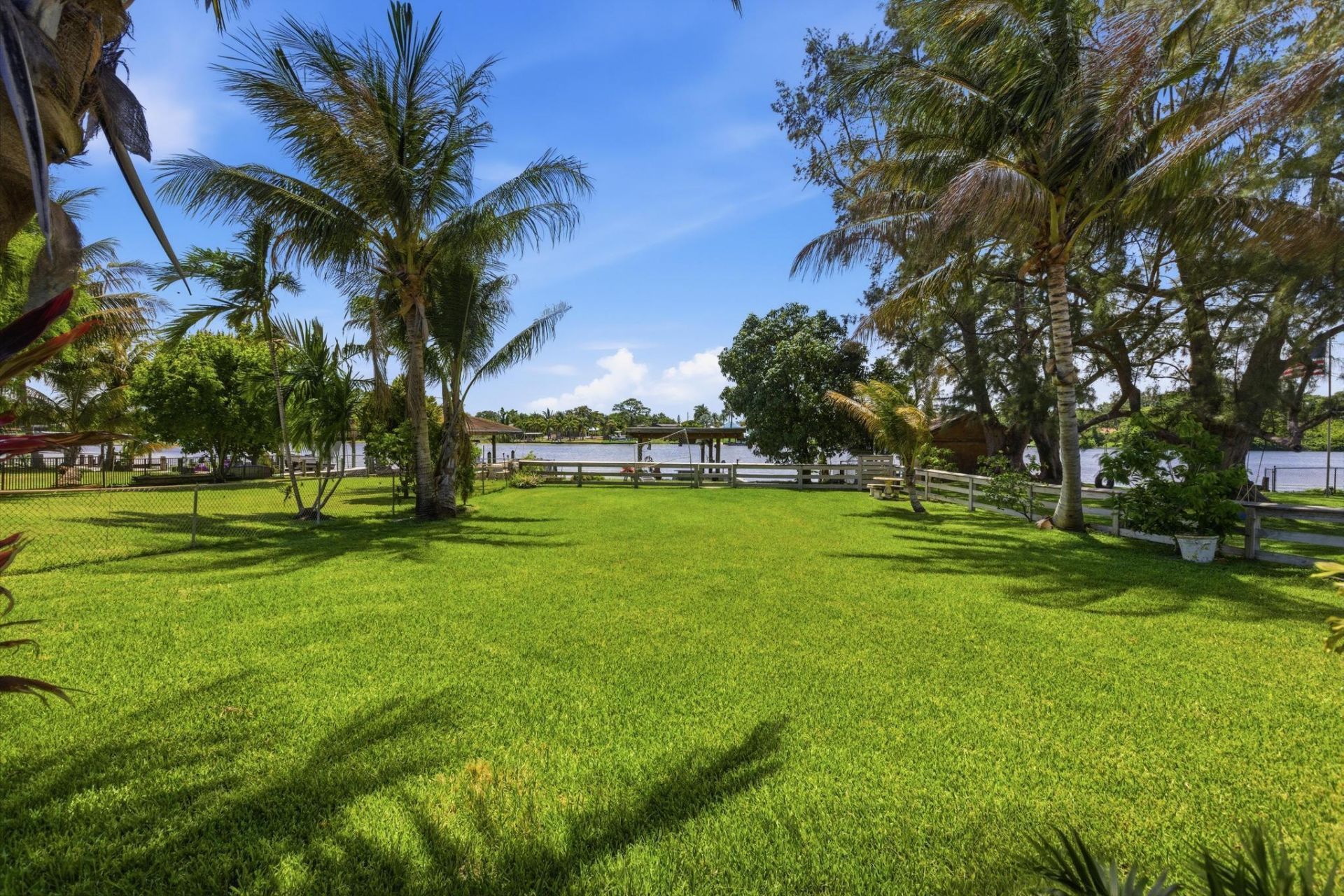6563 Paul Mar Drive, Lake Worth, FL 33462 Photo