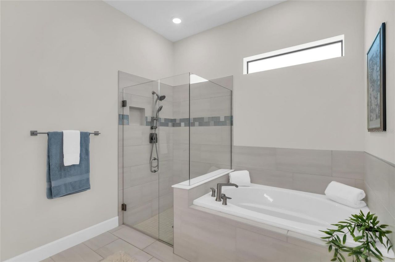 16438 Slate Place, Lakewood Ranch, FL 34211 Photo