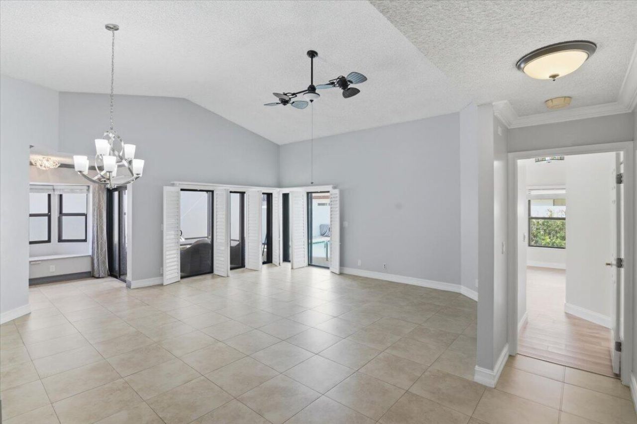 21583 Villa Nova Drive, Boca Raton, FL 33433 Photo