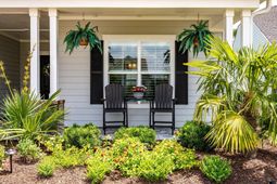 664 Marsh Cove Circle photo 4