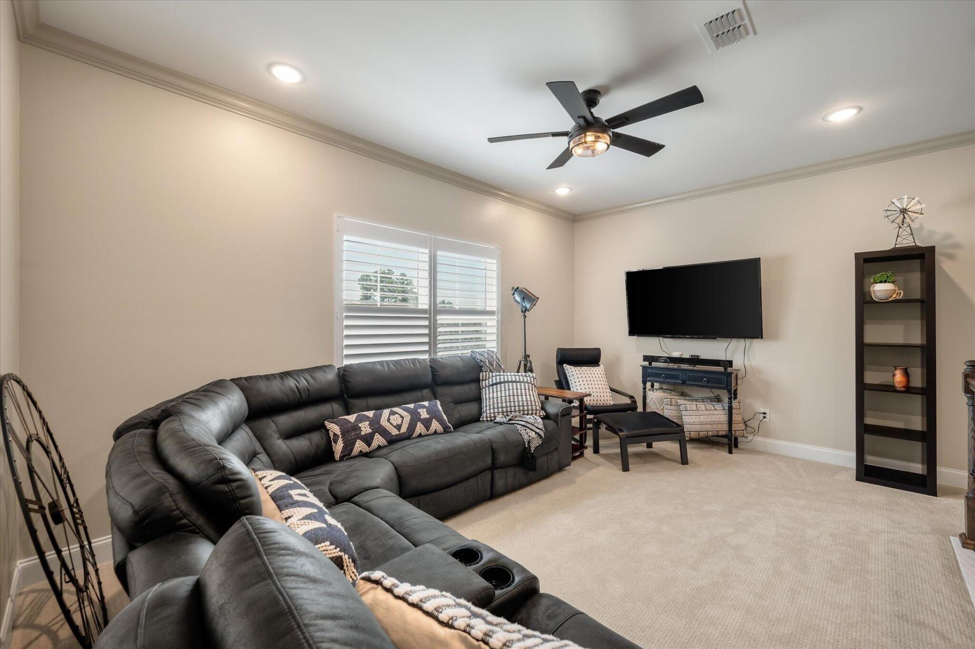 664 Marsh Cove Circle Photo 43