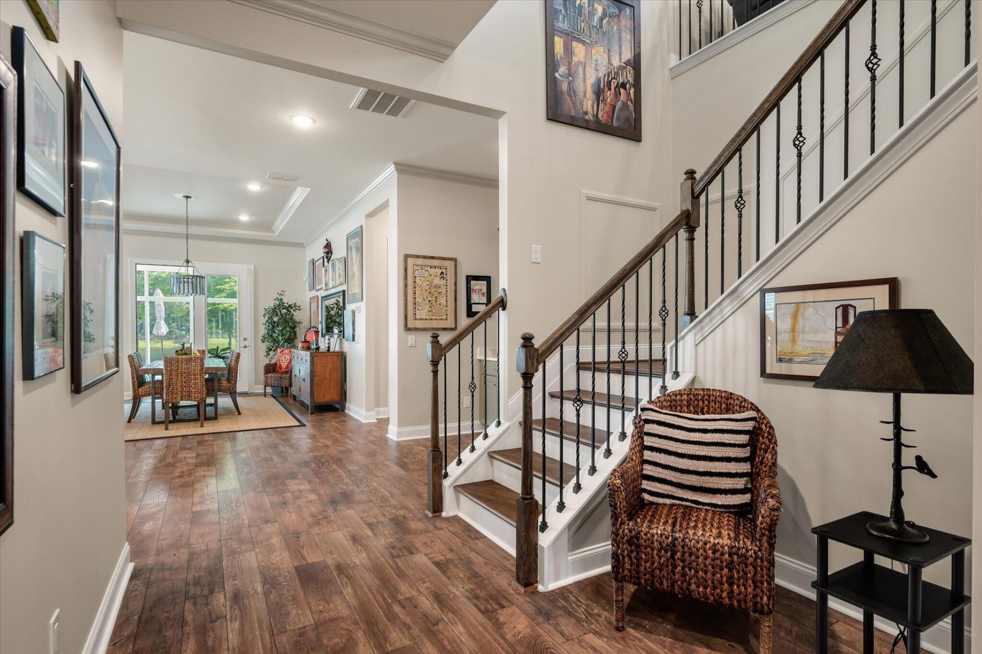 664 Marsh Cove Circle Photo 8