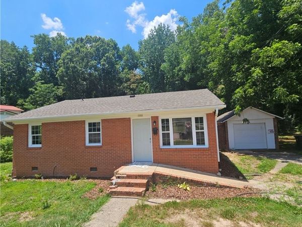 1002 Boykin Avenue, Sanford, NC 27330