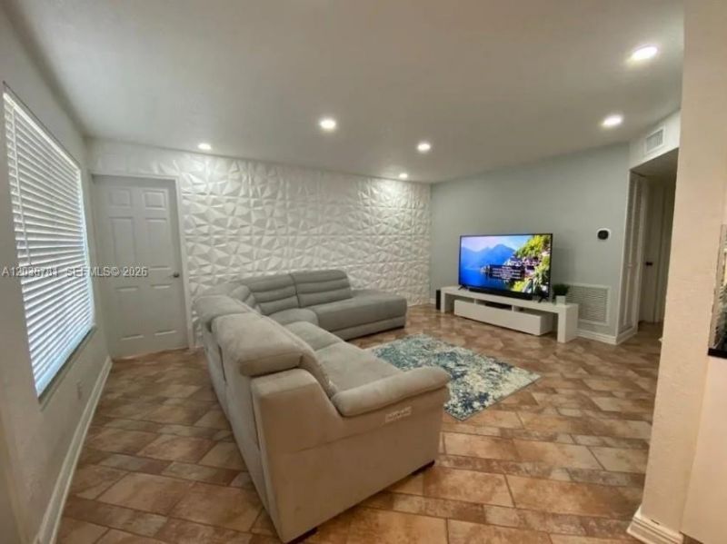 1505 NW 58th Ave , Unit 1505, Margate, FL 33063 Photo