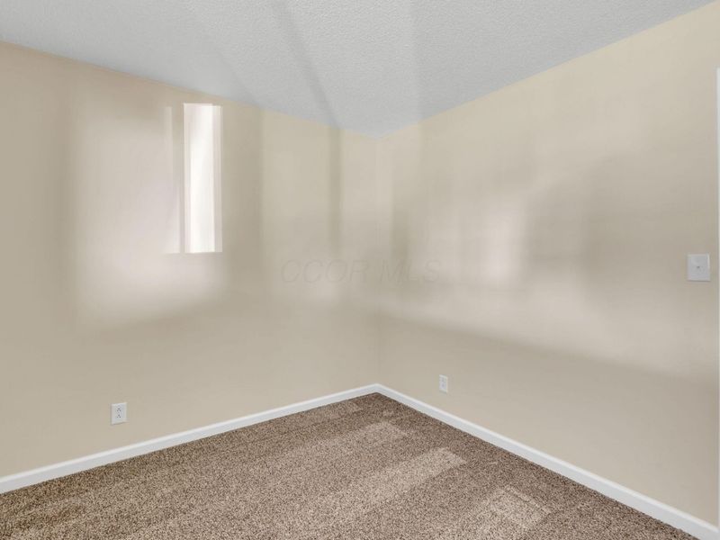 5194 Hacket Drive, Columbus, OH 43232 Photo 25