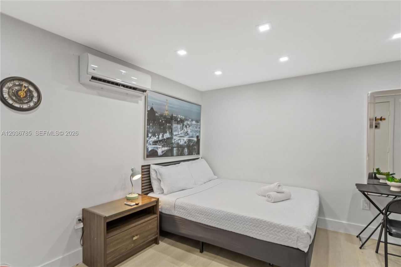 3016 NW 22nd Ct , Unit 3020, Miami, FL 33142 Photo