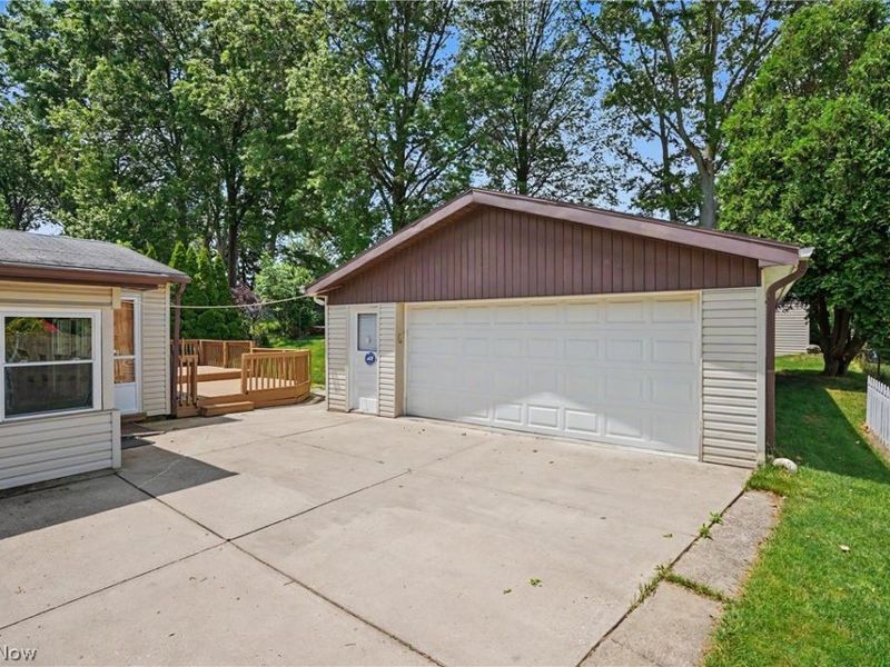 3648 Northport Drive, Stow, OH 44224 Photo 3