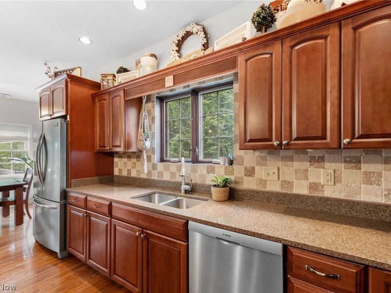 1 Cayuse Trail, Malvern, OH 44644 Photo 11