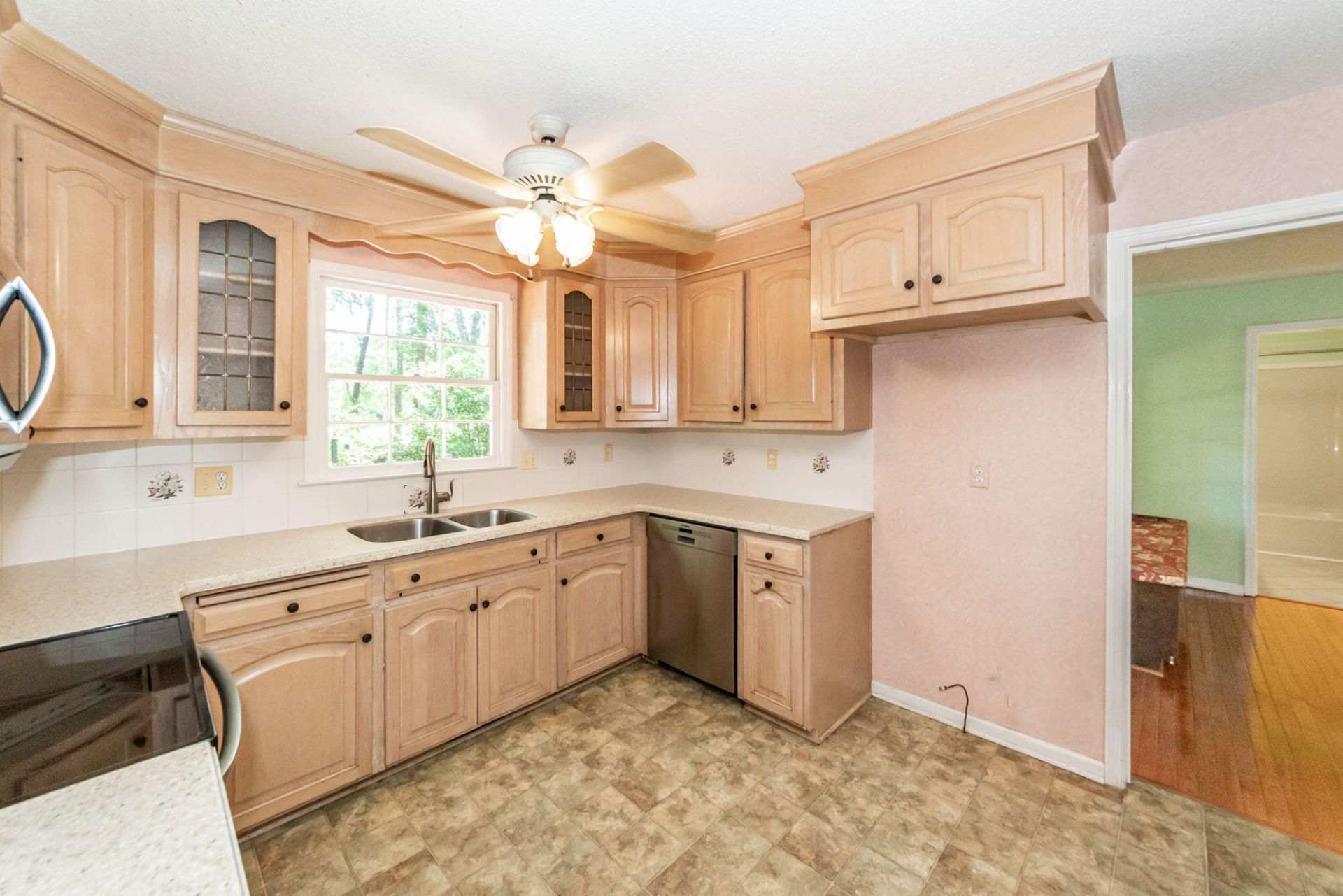 1071 Deleisseline Boulevard Photo 14