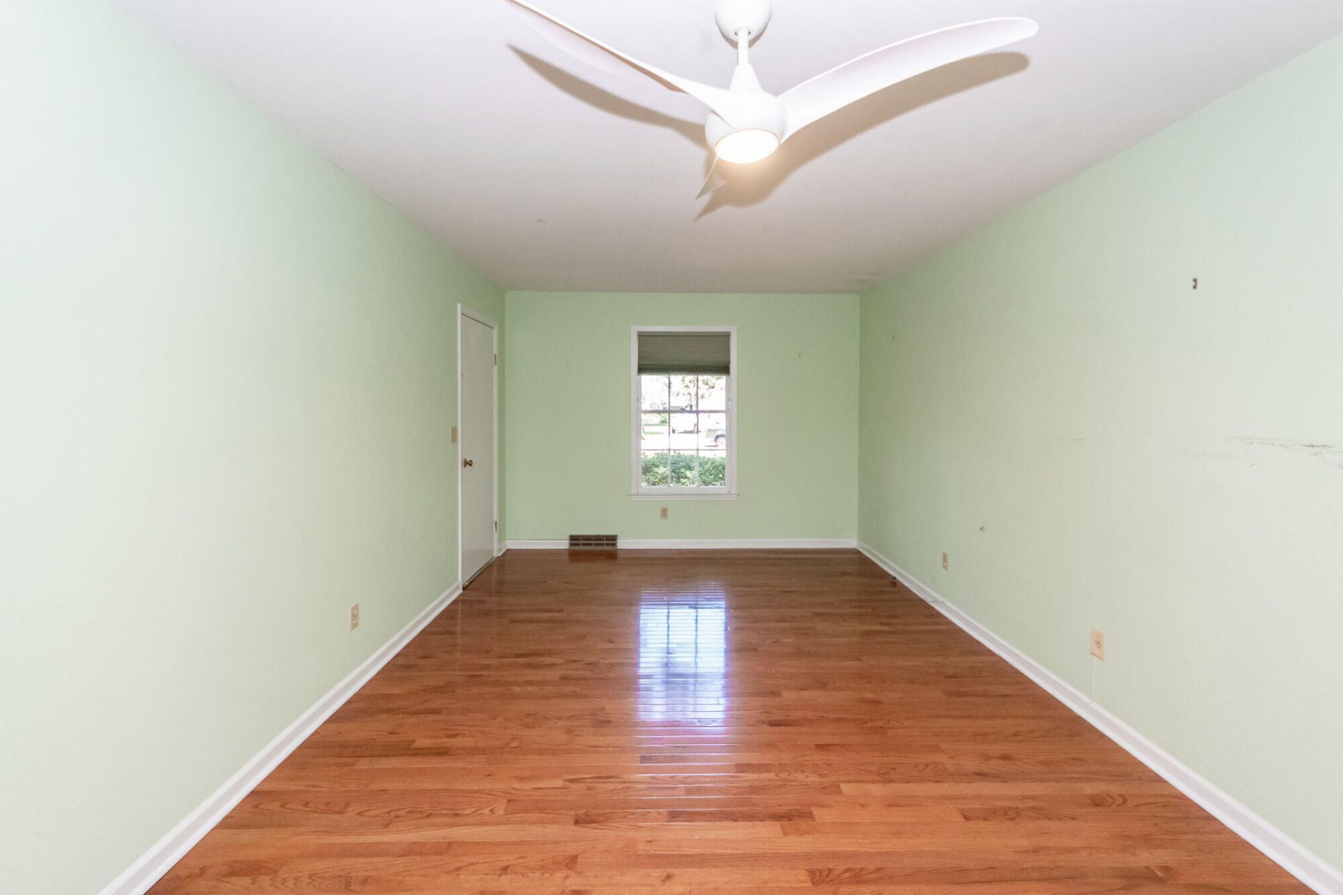 1071 Deleisseline Boulevard Photo 25