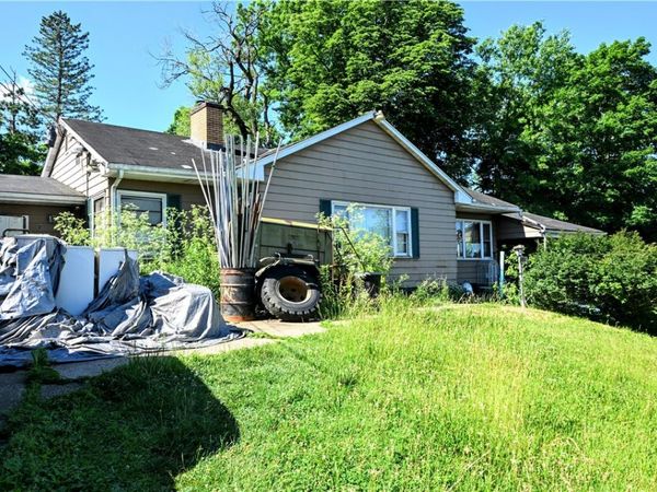 6339 Ridgeview Avenue , Monongahela, PA 15063