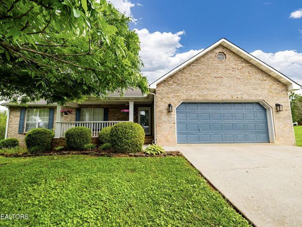 4007 Arnhem Circle, Maryville, TN 37801