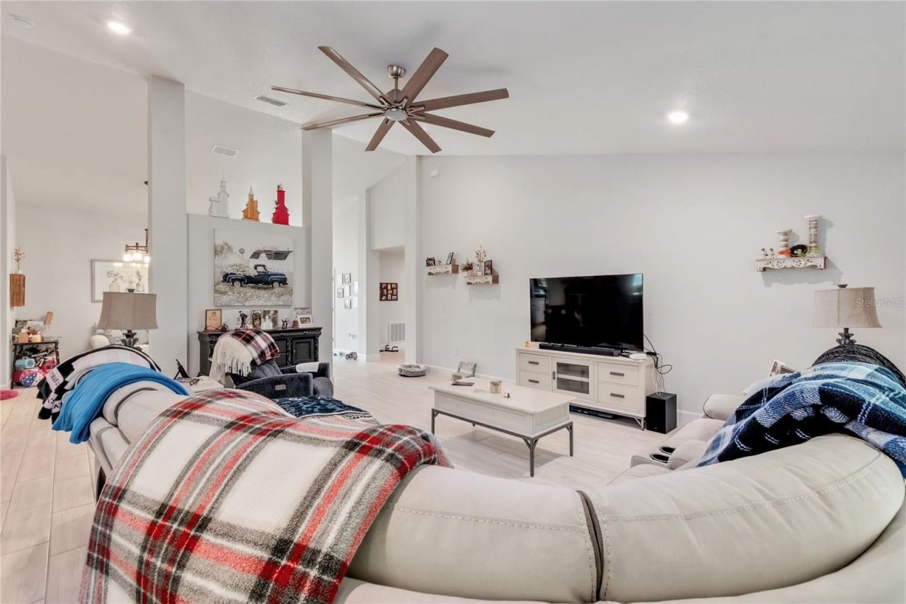 6788 SW 179th Avenue Road, Dunnellon, FL 34432 Photo