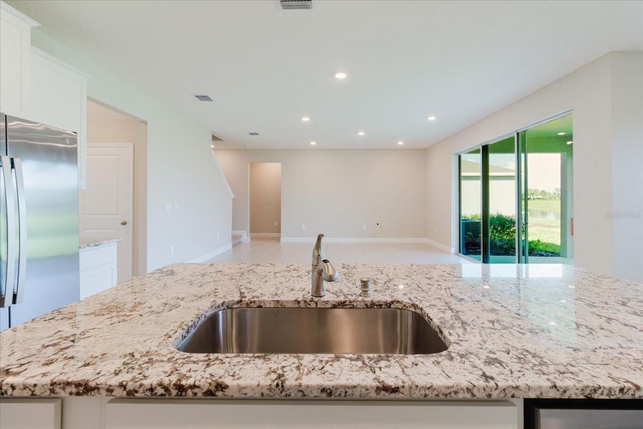 16725 Barnwood Place, Bradenton, FL 34211 Photo