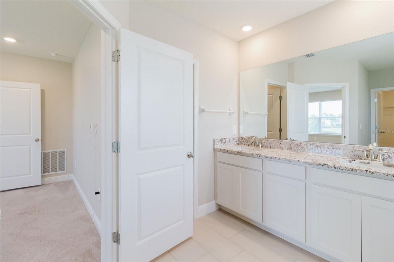 16725 Barnwood Place, Bradenton, FL 34211 Photo