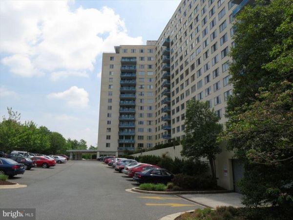 10500 ROCKVILLE PIKE , Unit 210, ROCKVILLE, MD 20852