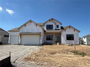 3024 NE 102nd Street, Kansas City, MO 64155