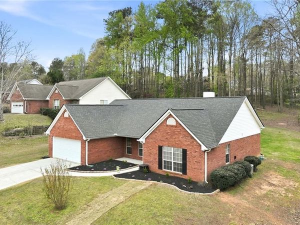 5989 Williamsport Drive , Flowery Branch, GA 30542