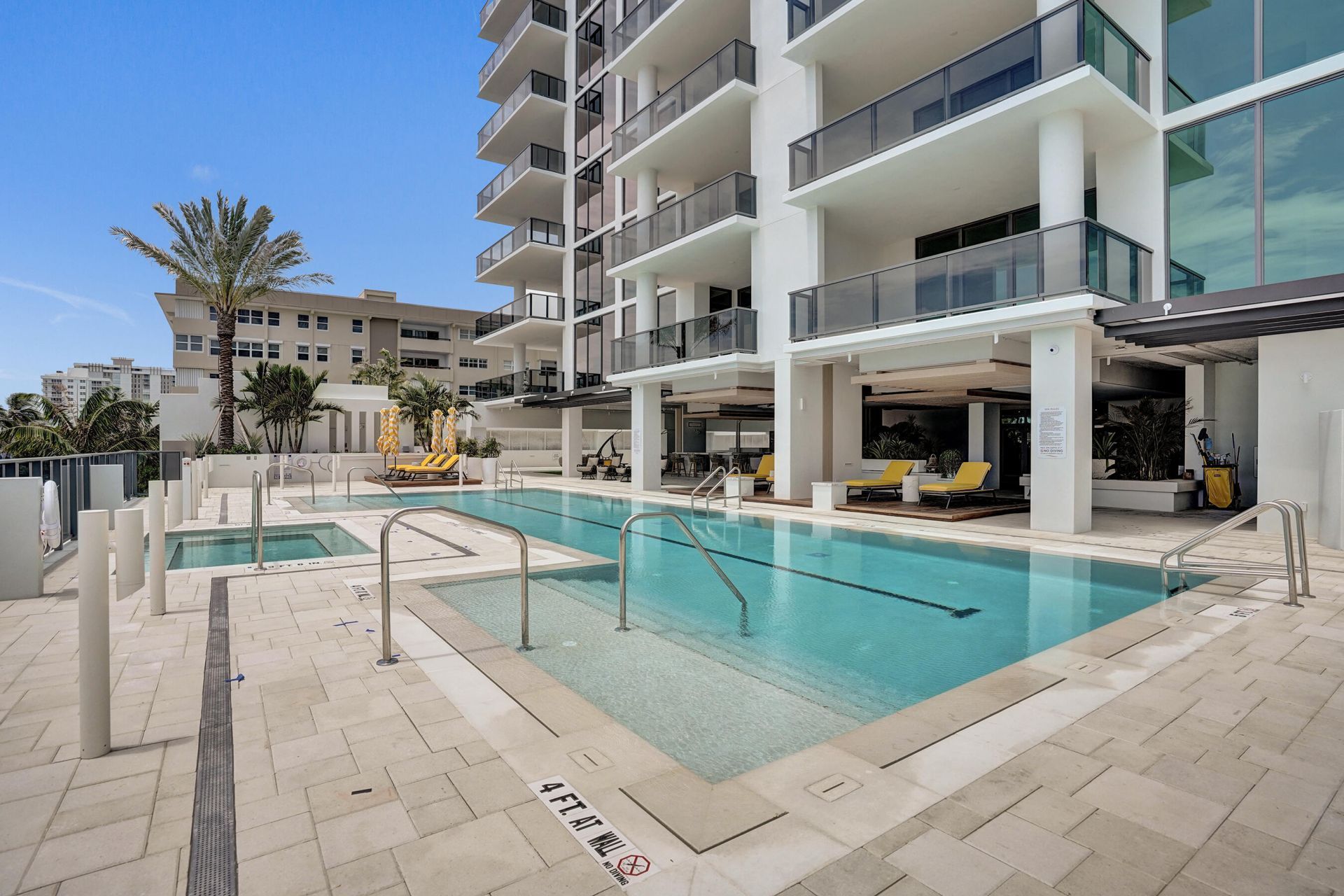 305 Briny Avenue, Unit 306, Pompano Beach, FL 33062 Photo