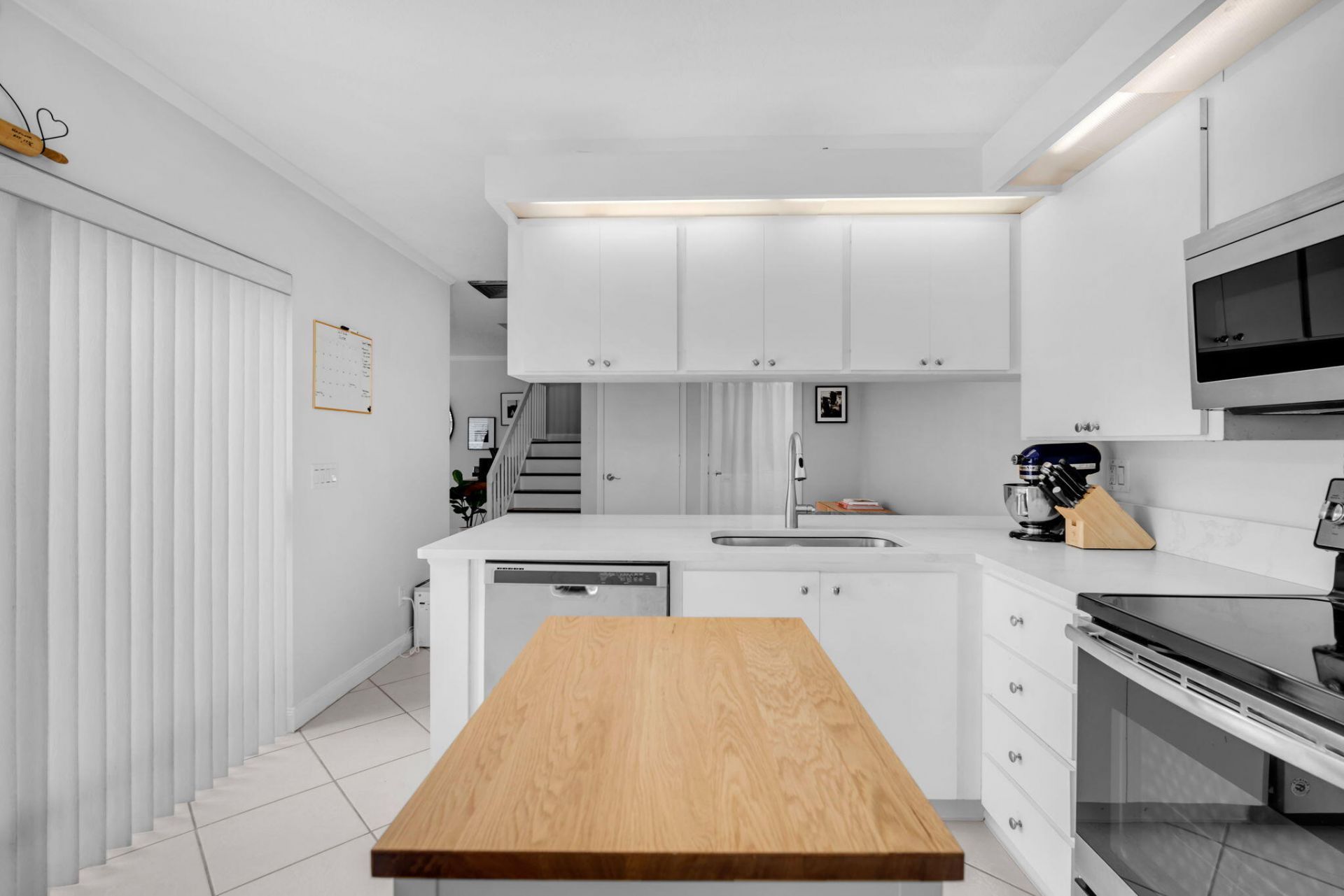 1805 Middleton Way, West Palm Beach, FL 33409 Photo