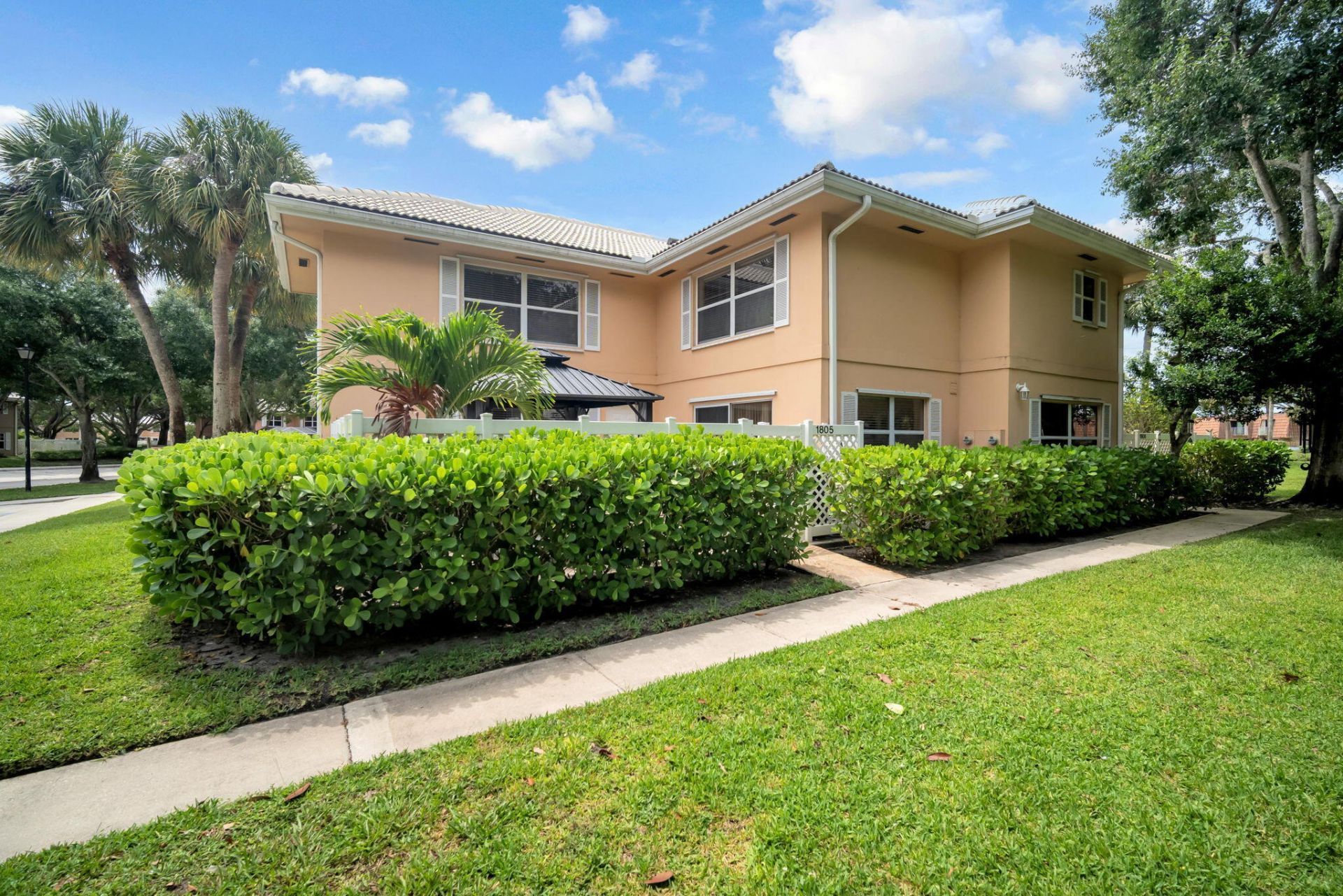 1805 Middleton Way, West Palm Beach, FL 33409 Photo