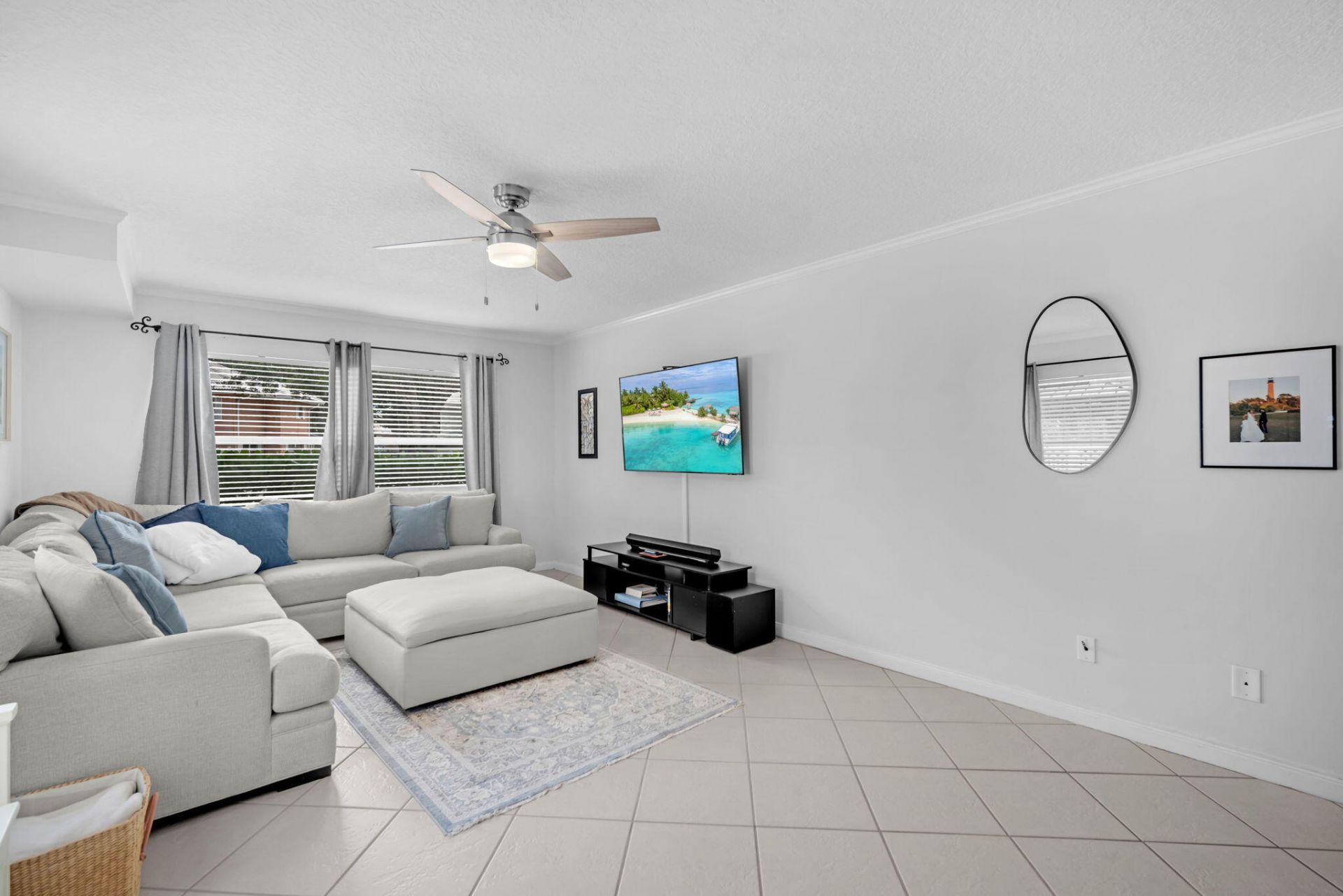 1805 Middleton Way, West Palm Beach, FL 33409 Photo