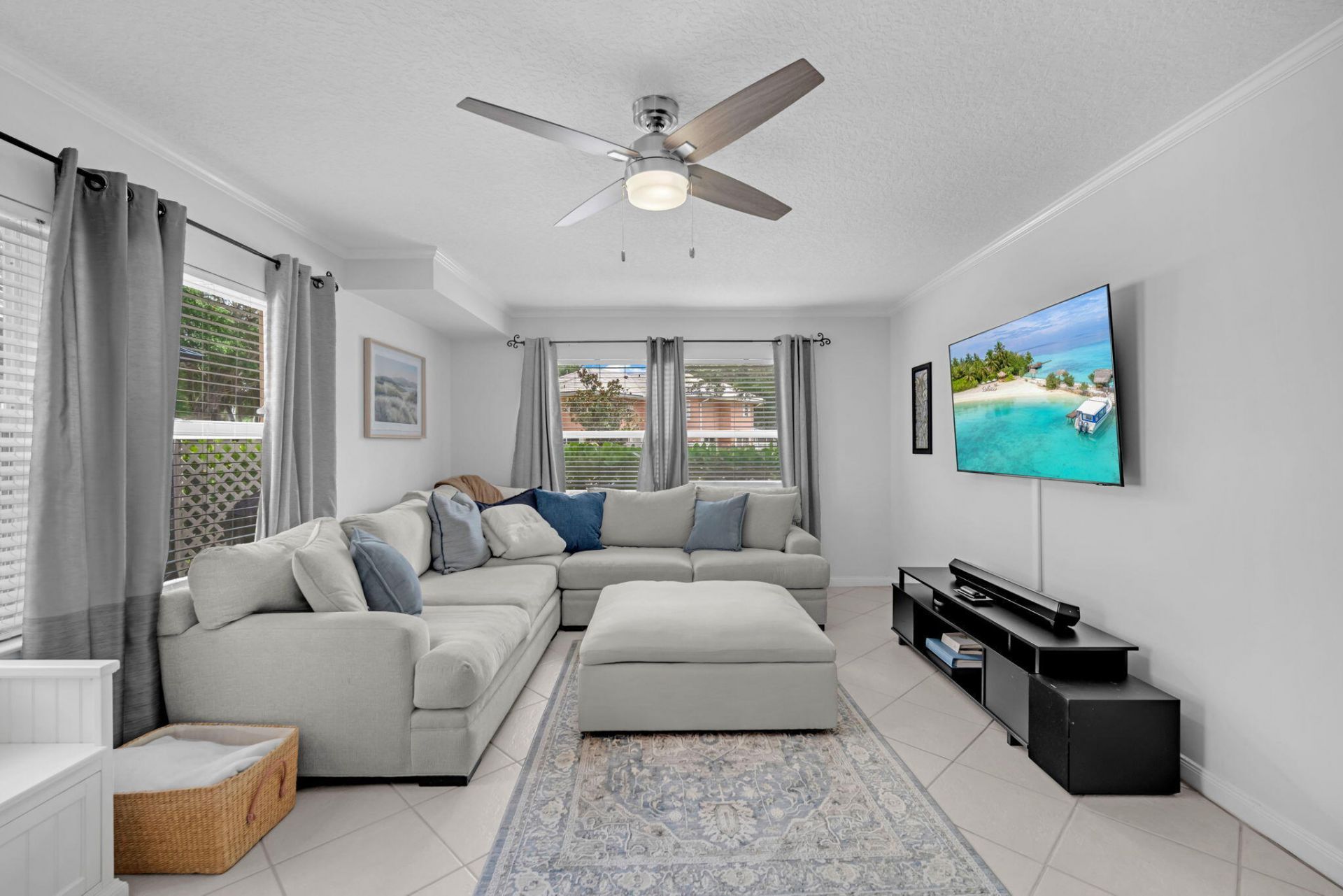 1805 Middleton Way, West Palm Beach, FL 33409 Photo