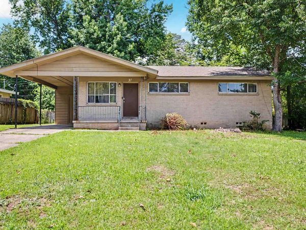 37 Barbara Dr , Little Rock, AR 72204