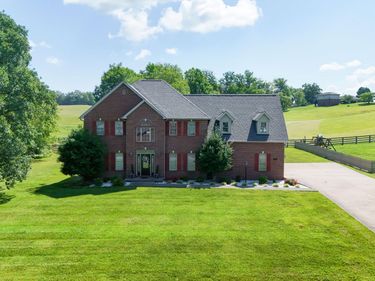 405 Briarwood Trace, Corbin, KY 40701