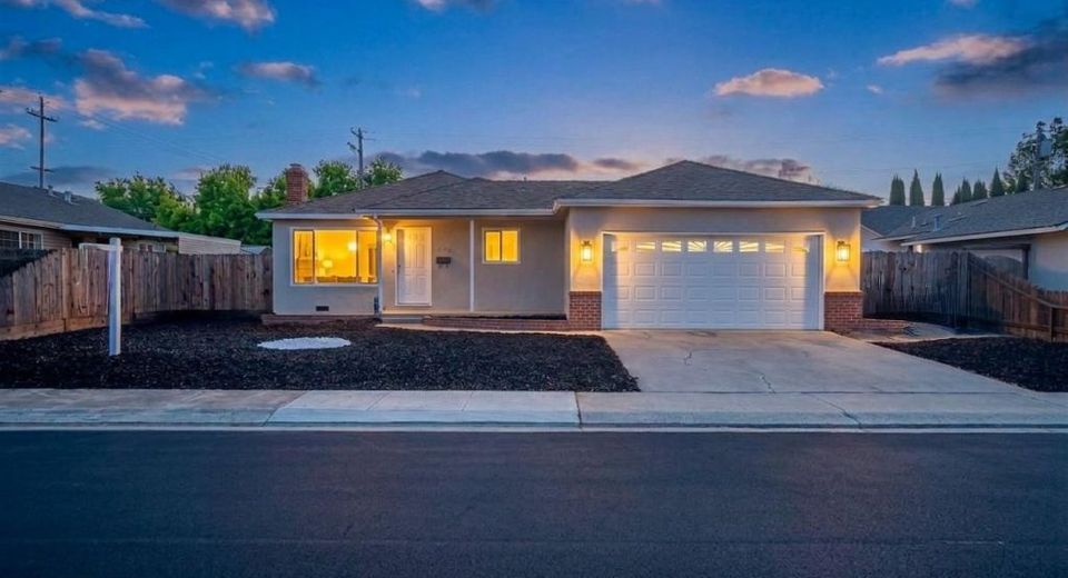 311 Charles Ave, Manteca, CA 95336 Photo