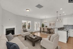 748 North Pinewalk Way  photo 4