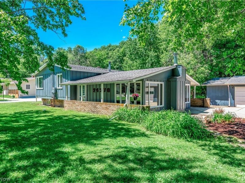 24270 Forestview Drive, Columbia Station, OH 44028 Photo 1