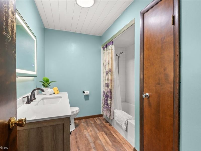 24270 Forestview Drive, Columbia Station, OH 44028 Photo 33