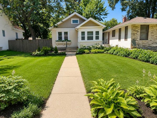 3411 Queen Avenue N, Minneapolis, MN 55412