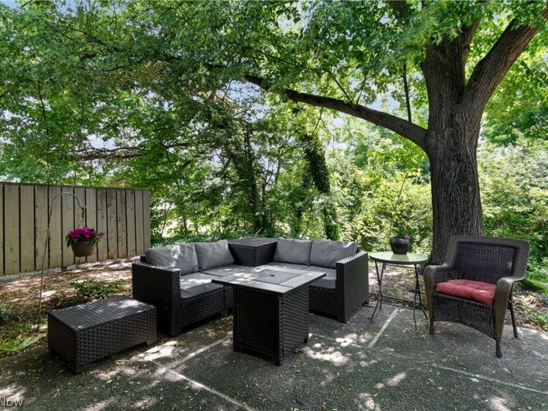 731 Creekside Drive, Unit 38, Aurora, OH 44202 Photo 27