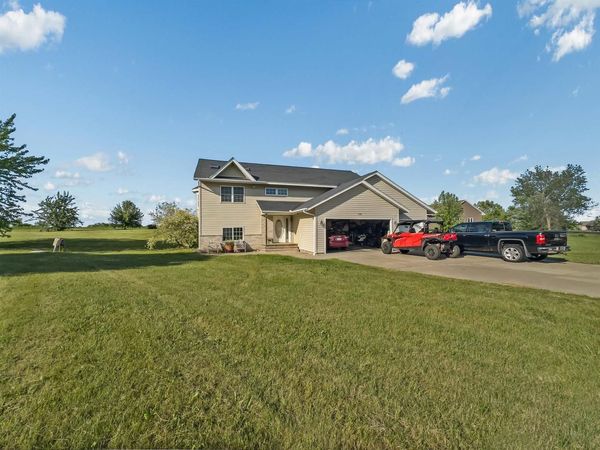 295 JOHNSON PARKWAY, UNKNOWN, WI 54015