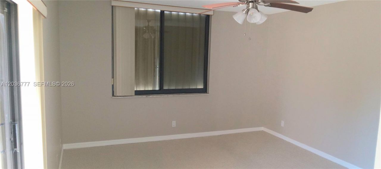 3841 Victoria Dr, Unit 14 D, West Palm Beach, FL 33406 Photo