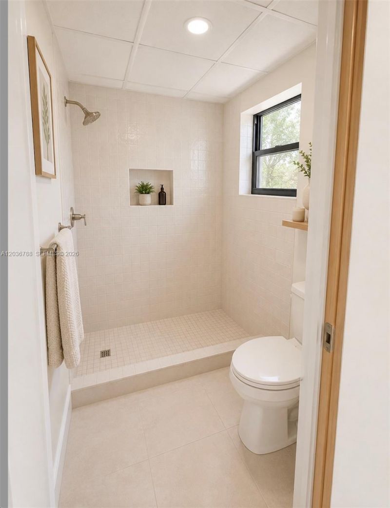 16500 NE 5th Ave, Miami, FL 33162 Photo