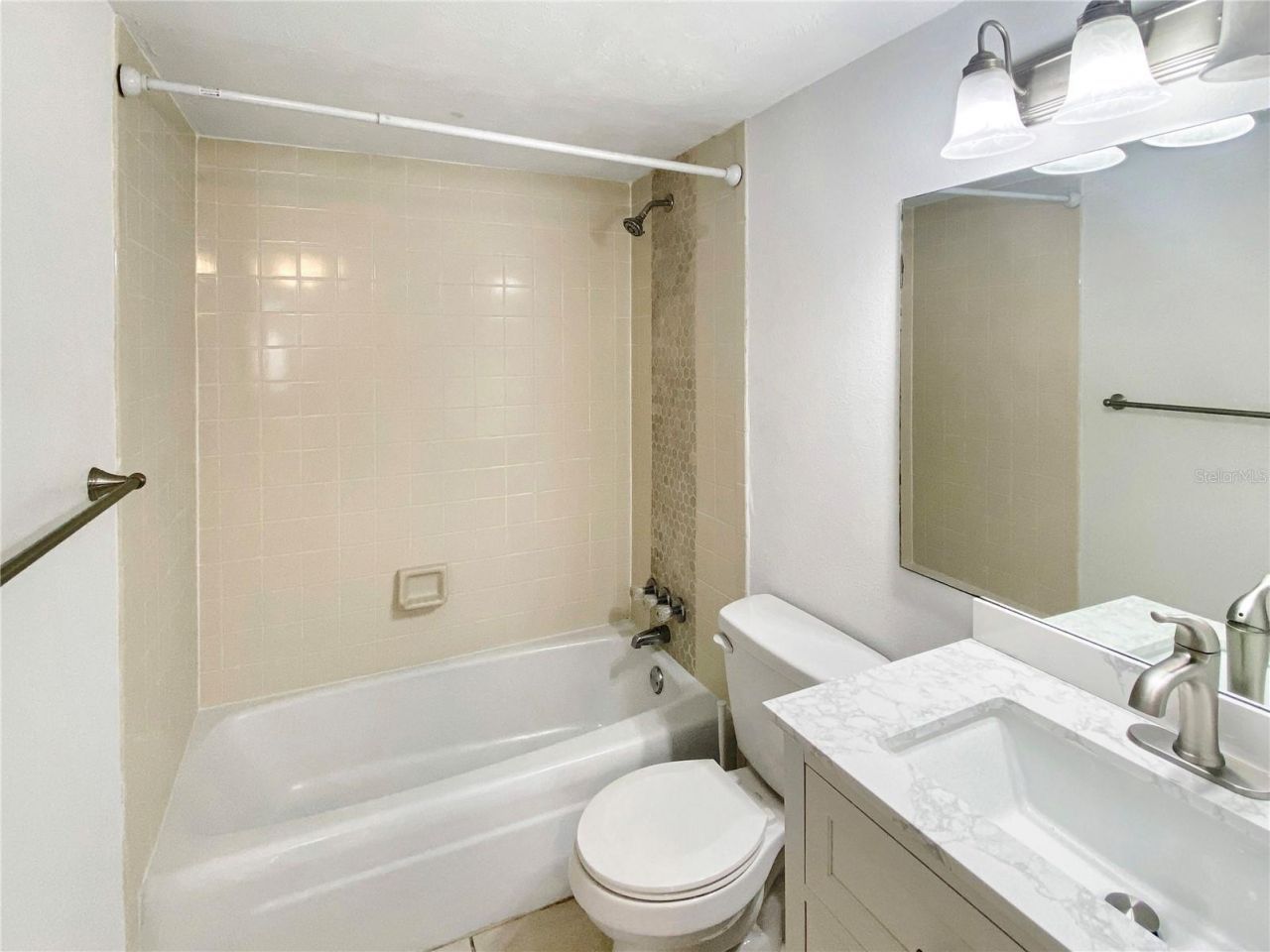 1700 SW 16th Court , Unit P6, Gainesville, FL 32608 Photo