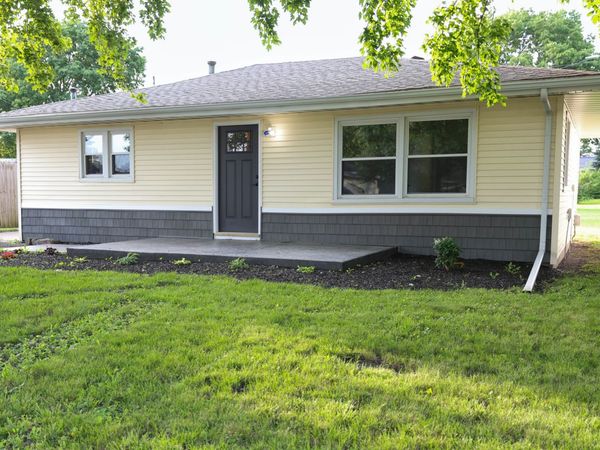510 W Austin Street, Tolono, IL 61880