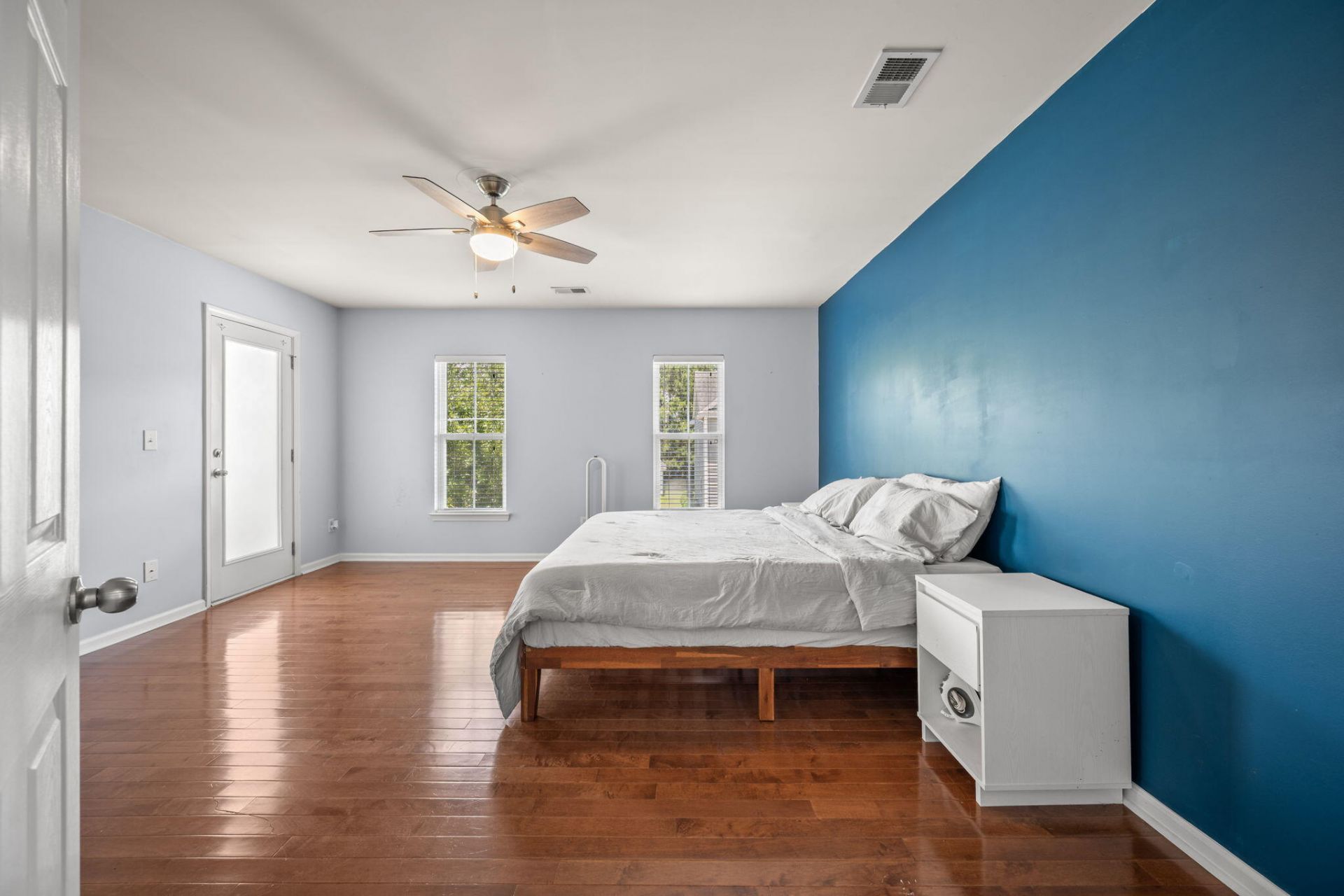 191 Avonshire Drive Photo 14