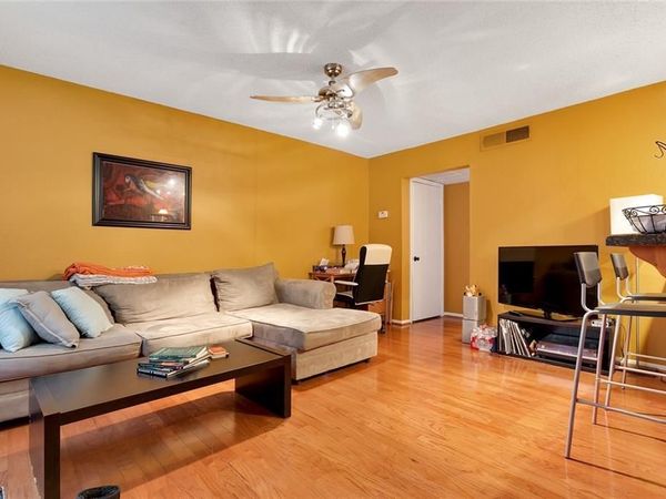 910 Duncan LN, Unit 35, Austin, TX 78705