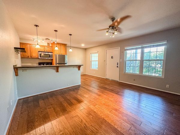 910 Duncan LN, Unit 35, Austin, TX 78705