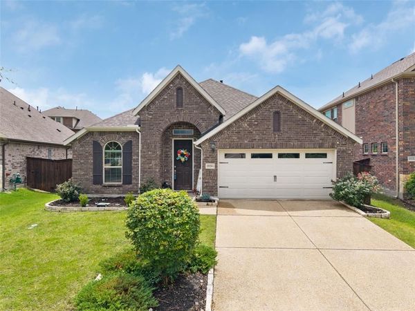 1926 Successful Drive , Wylie, TX 75098