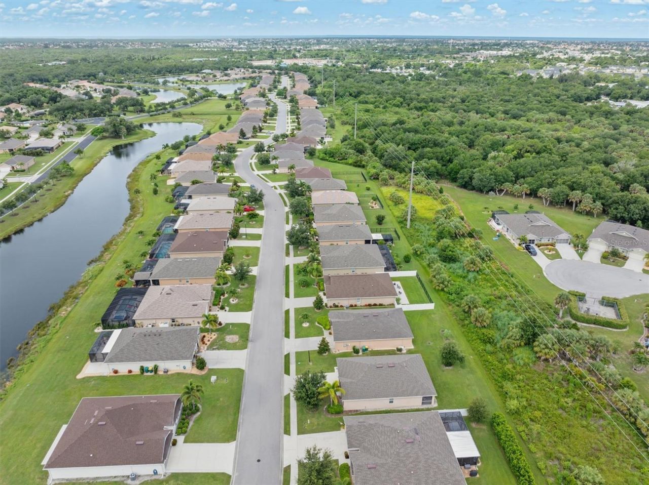 7436 Mikasa Drive, Punta Gorda, FL 33950 Photo
